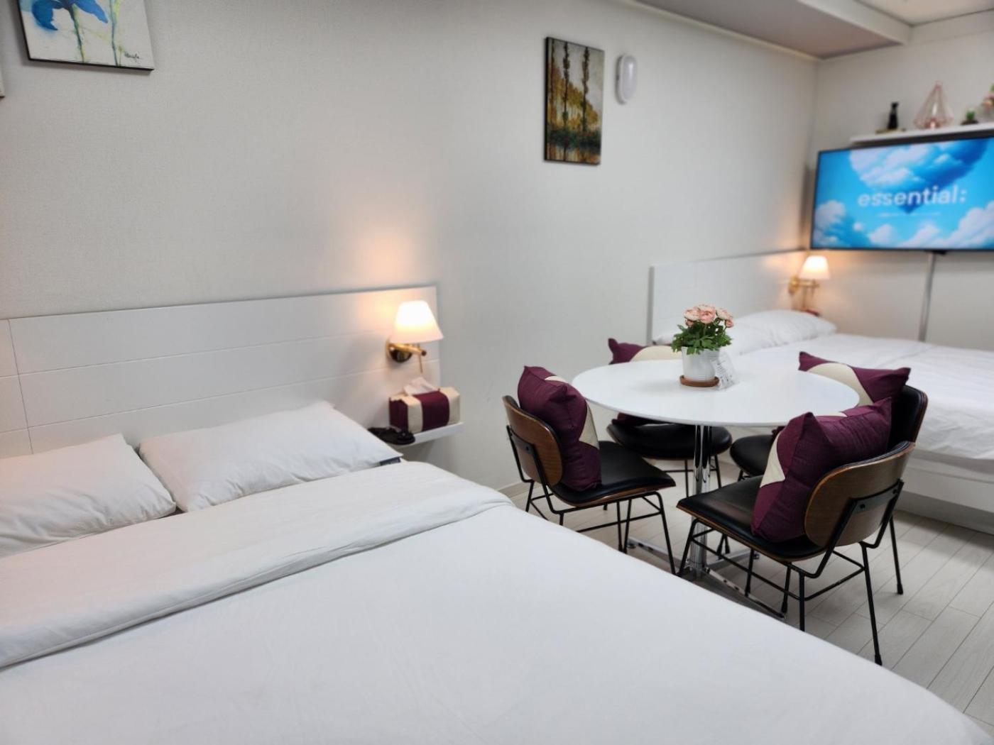 Daegu Star B&B Dsr Hotel Lily Guestroom Екстериор снимка